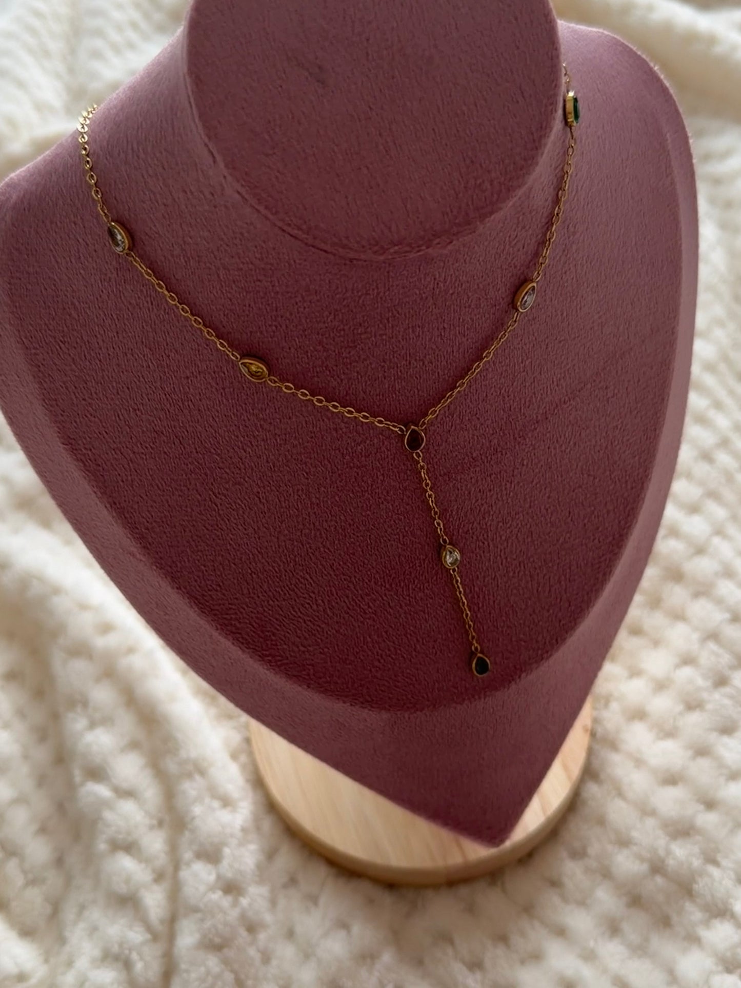 Maeve necklace