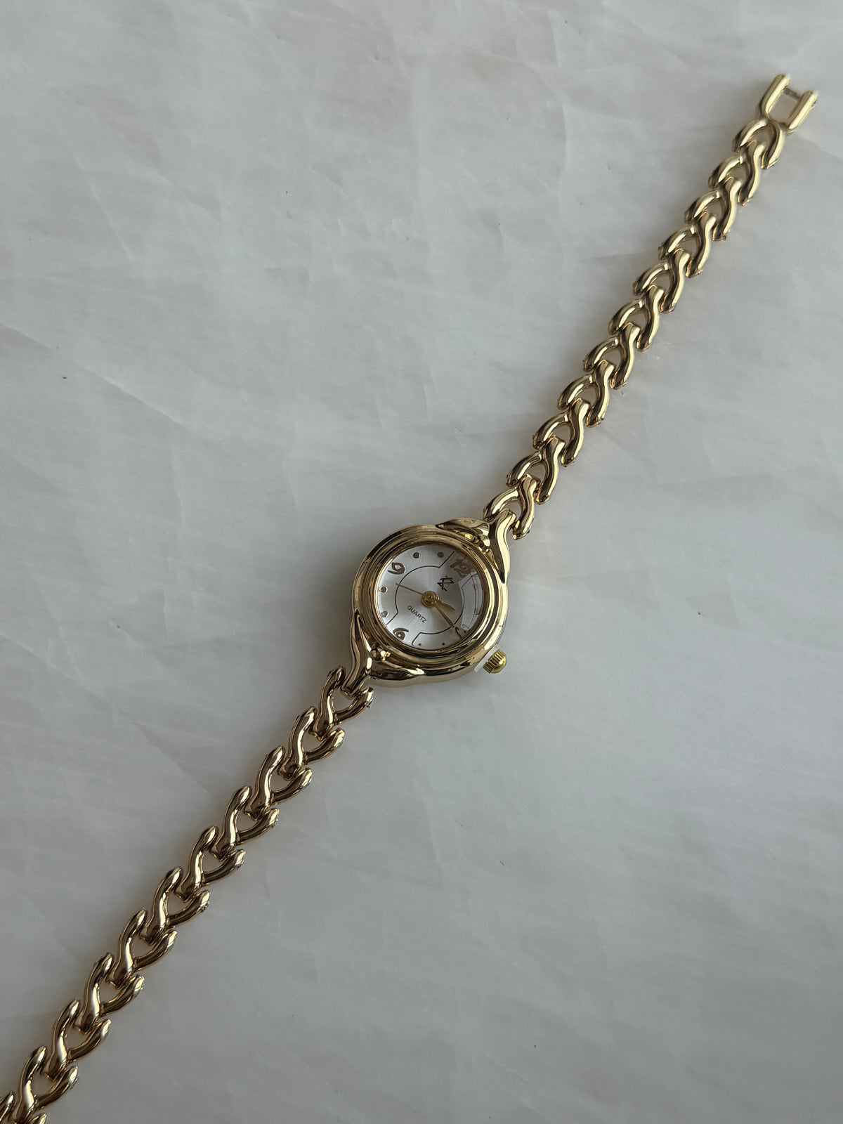 Nova Watch