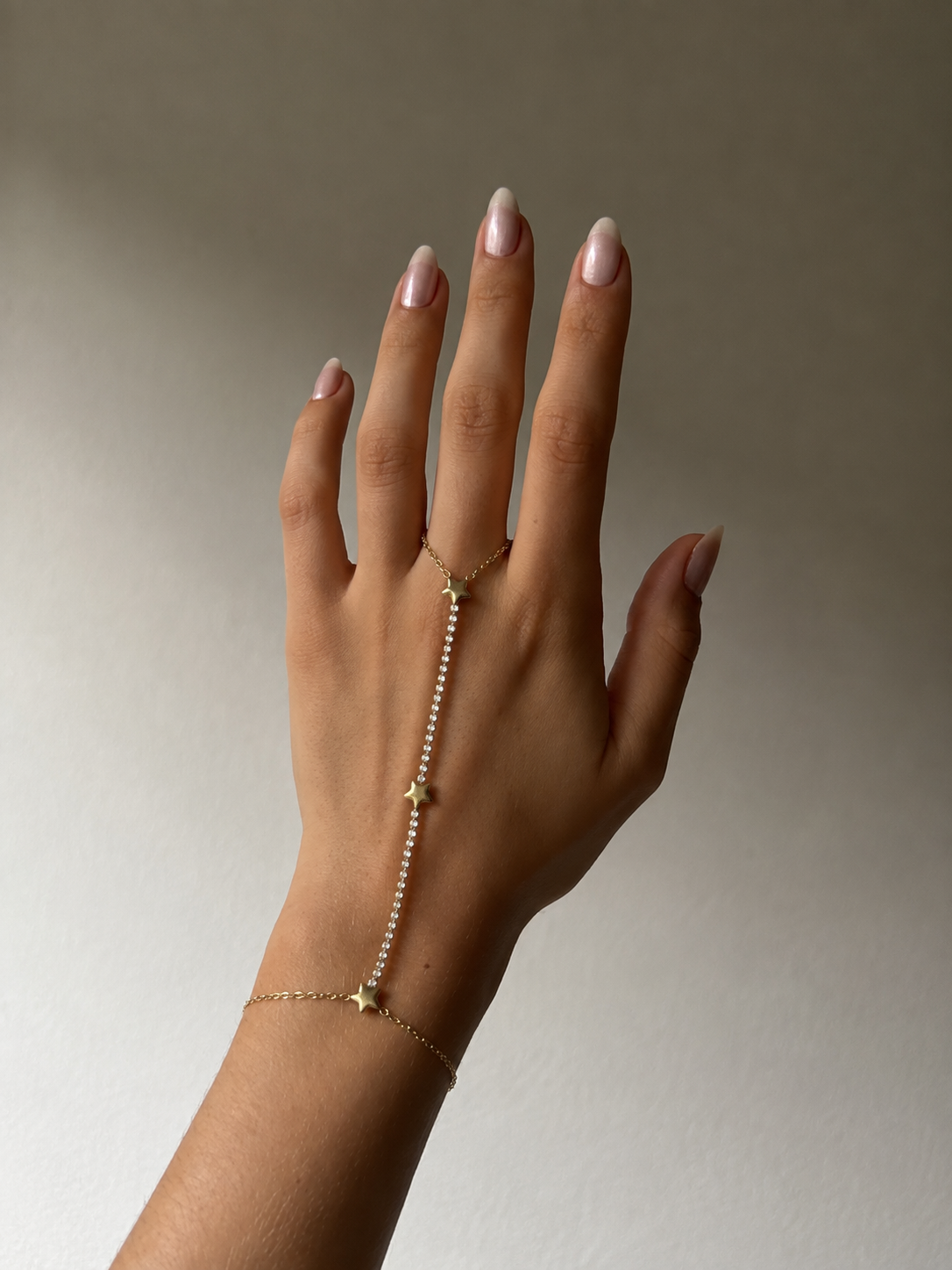 Aster hand chain