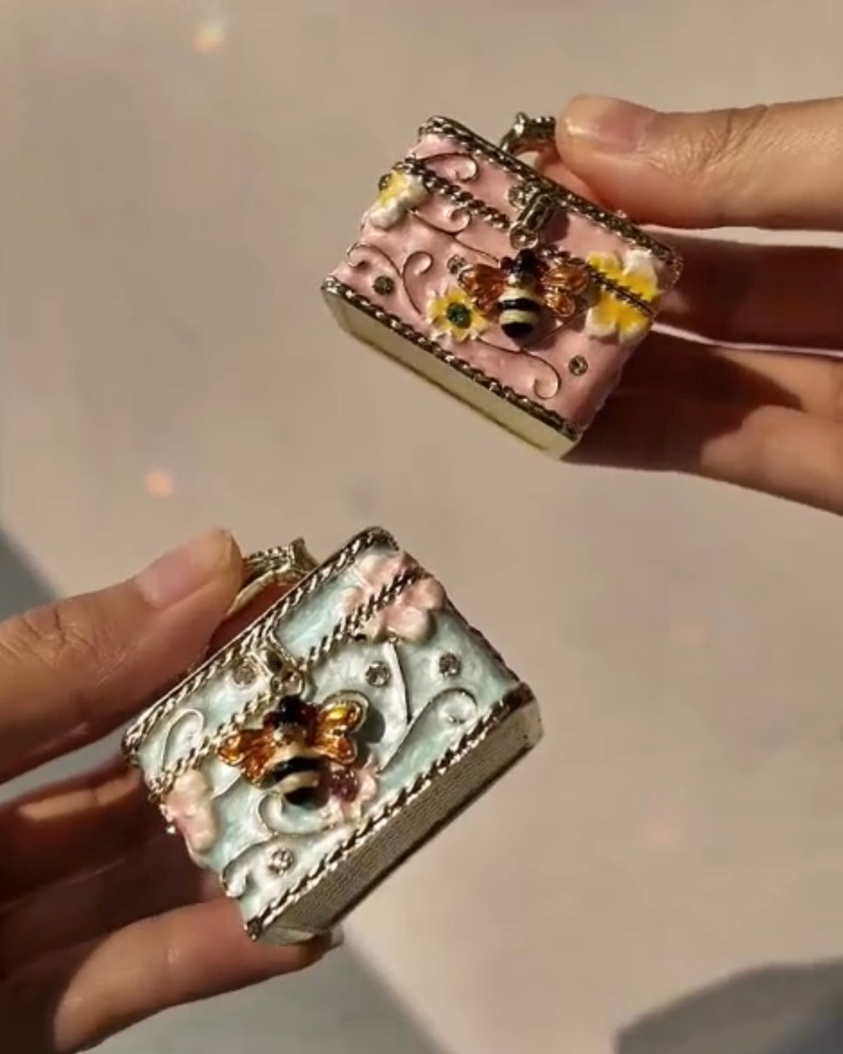 Victorian Bee Trinket (Preorder)