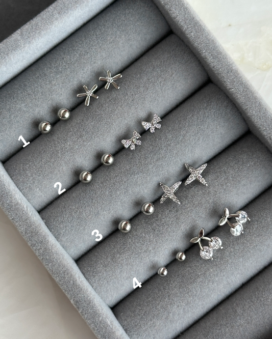 Studs [Set of 2]